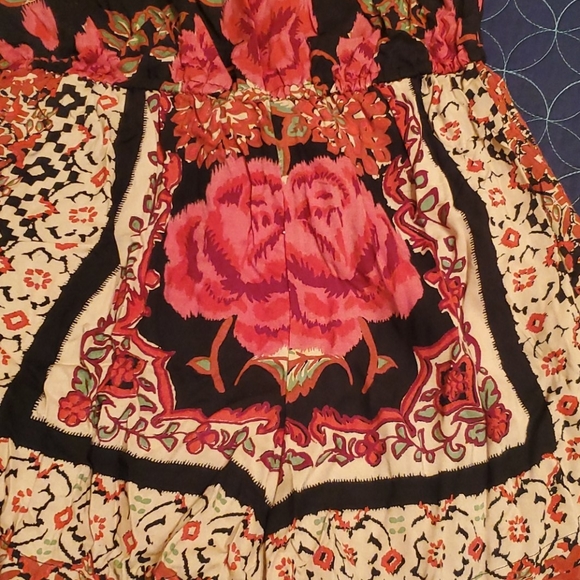 Angie Red and black romper - Picture 3 of 4